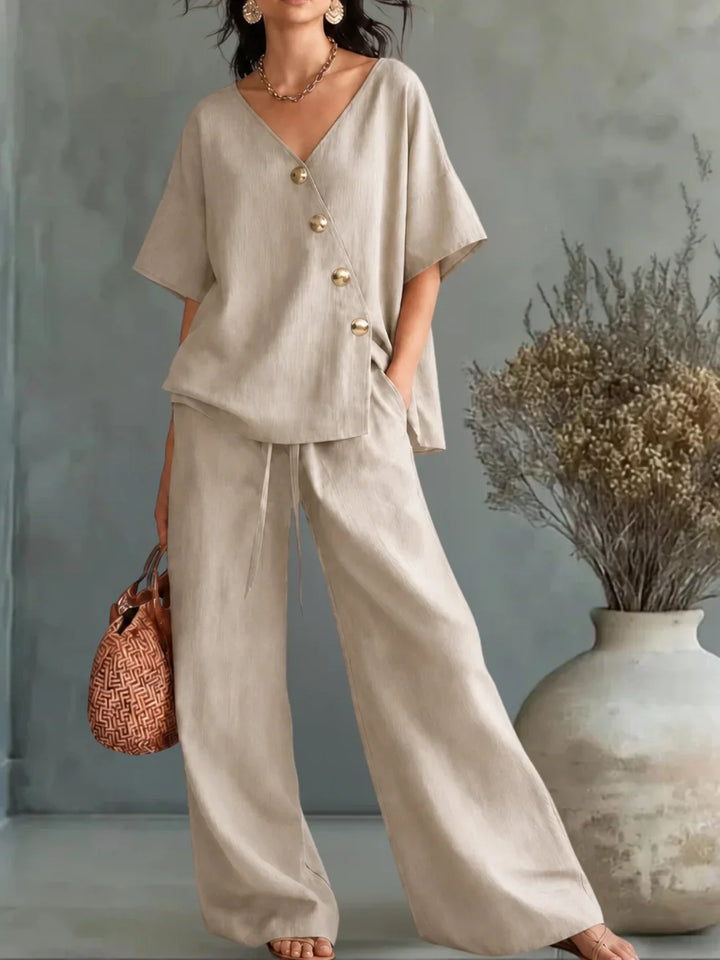 Greta | Coordinato con Scollo a V e Bottoni