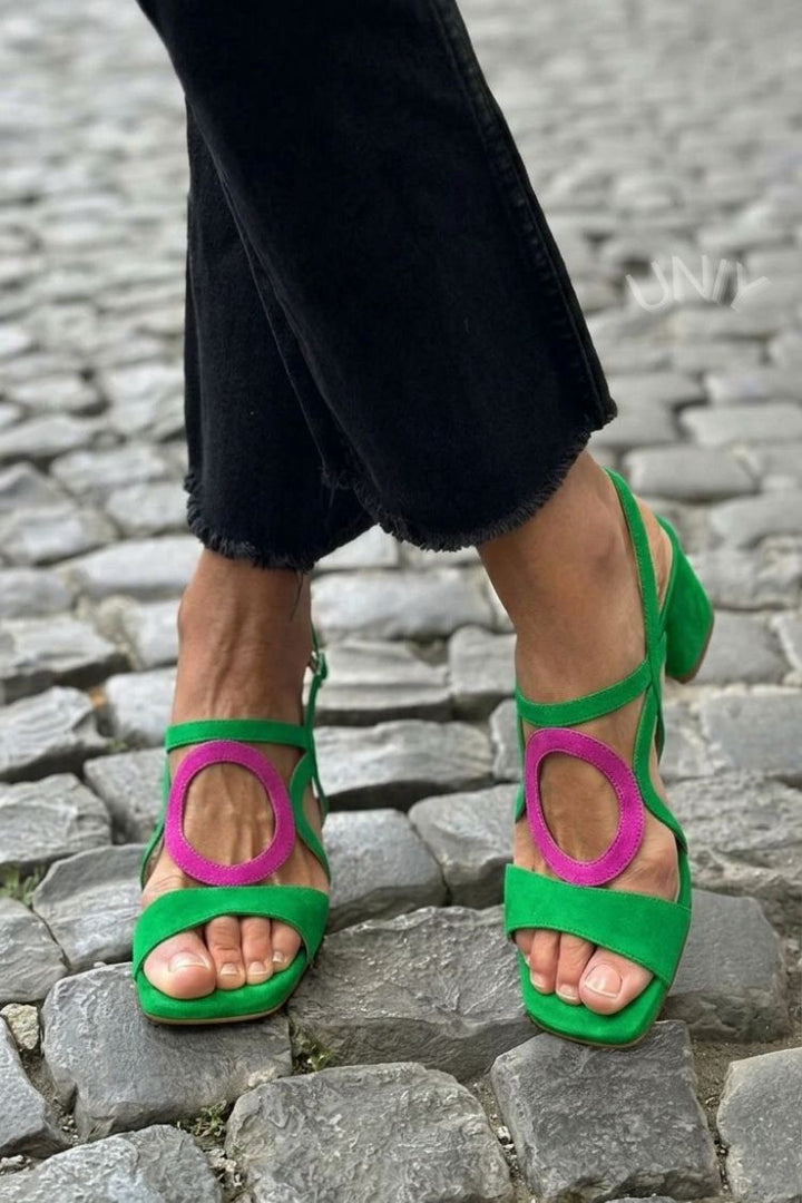 Begoña | Sandali Bassi con Dettaglio Circolare
