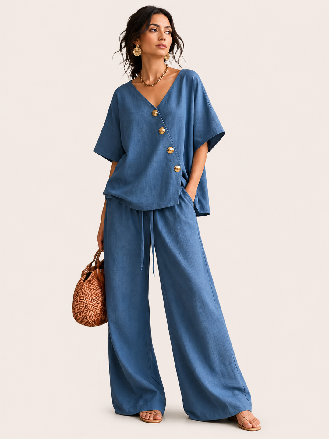 Greta | Coordinato con Scollo a V e Bottoni