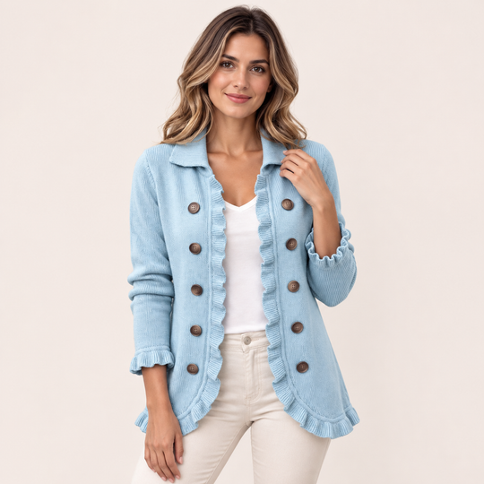 Consolata | Giacca in Maglia Azzurro Polvere con Volant - vista frontale