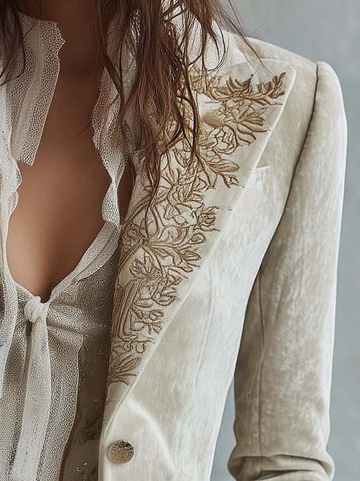 Constance | Blazer Sartoriale Avorio Ricamato - immagine 5