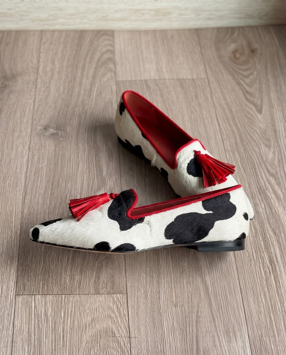 Mocassino Ginevra — Mucca Bianco e Nero, Nappine Rosse - immagine 4